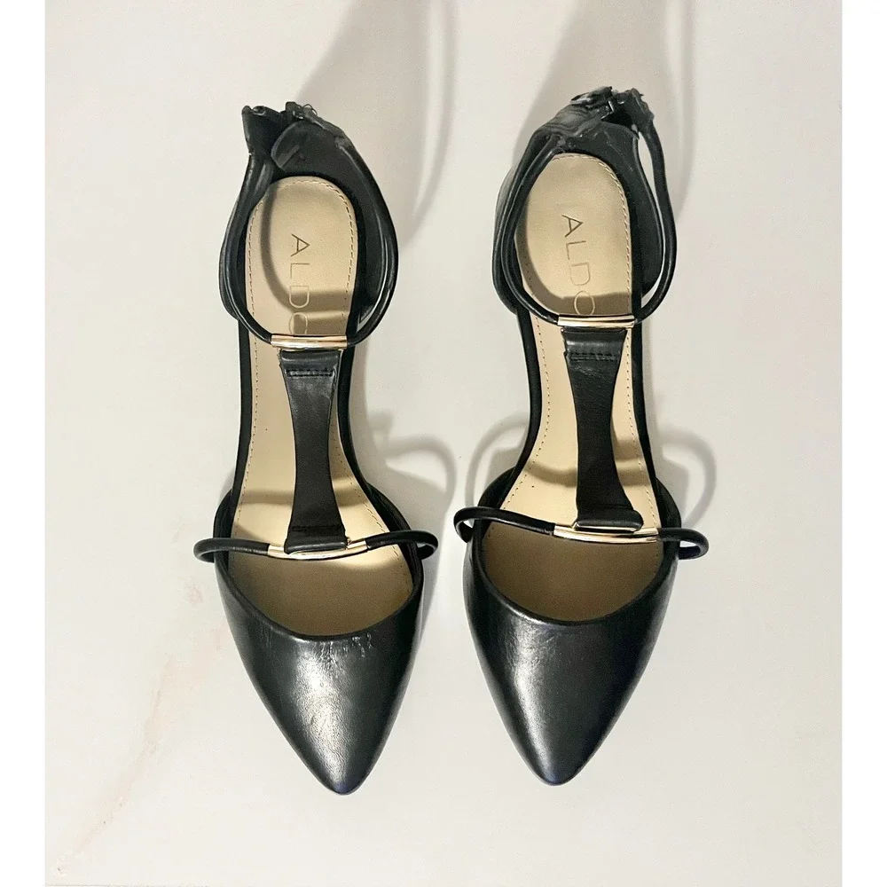 ALDO Fenilone Ballet Flats Pointed Toe T-Strap Gold Tone Hardware‎ | 8.5
